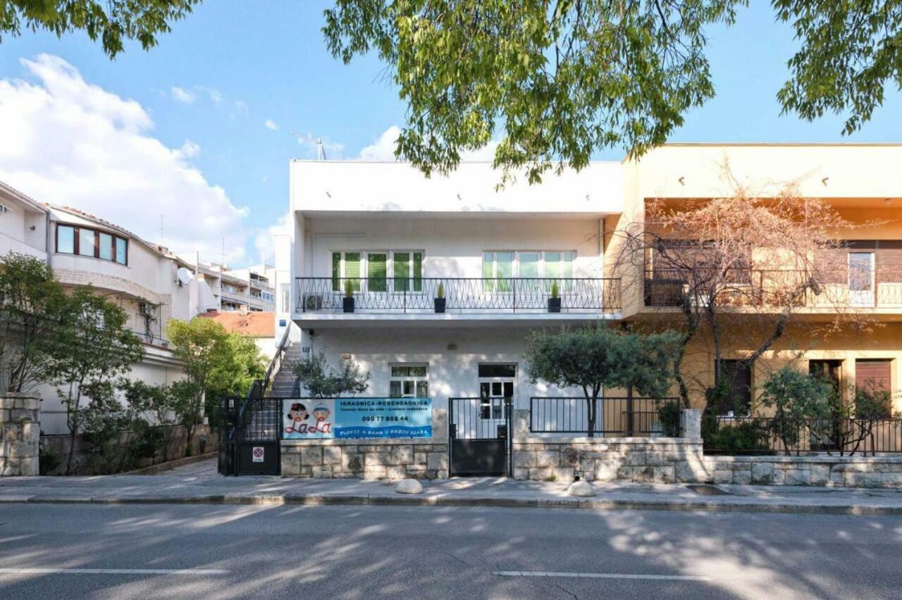 Apartment Maja Split Eksteriør billede